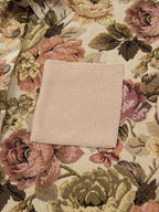 FloraKnit Buttoned Jacket: Cozy Style with Pockets