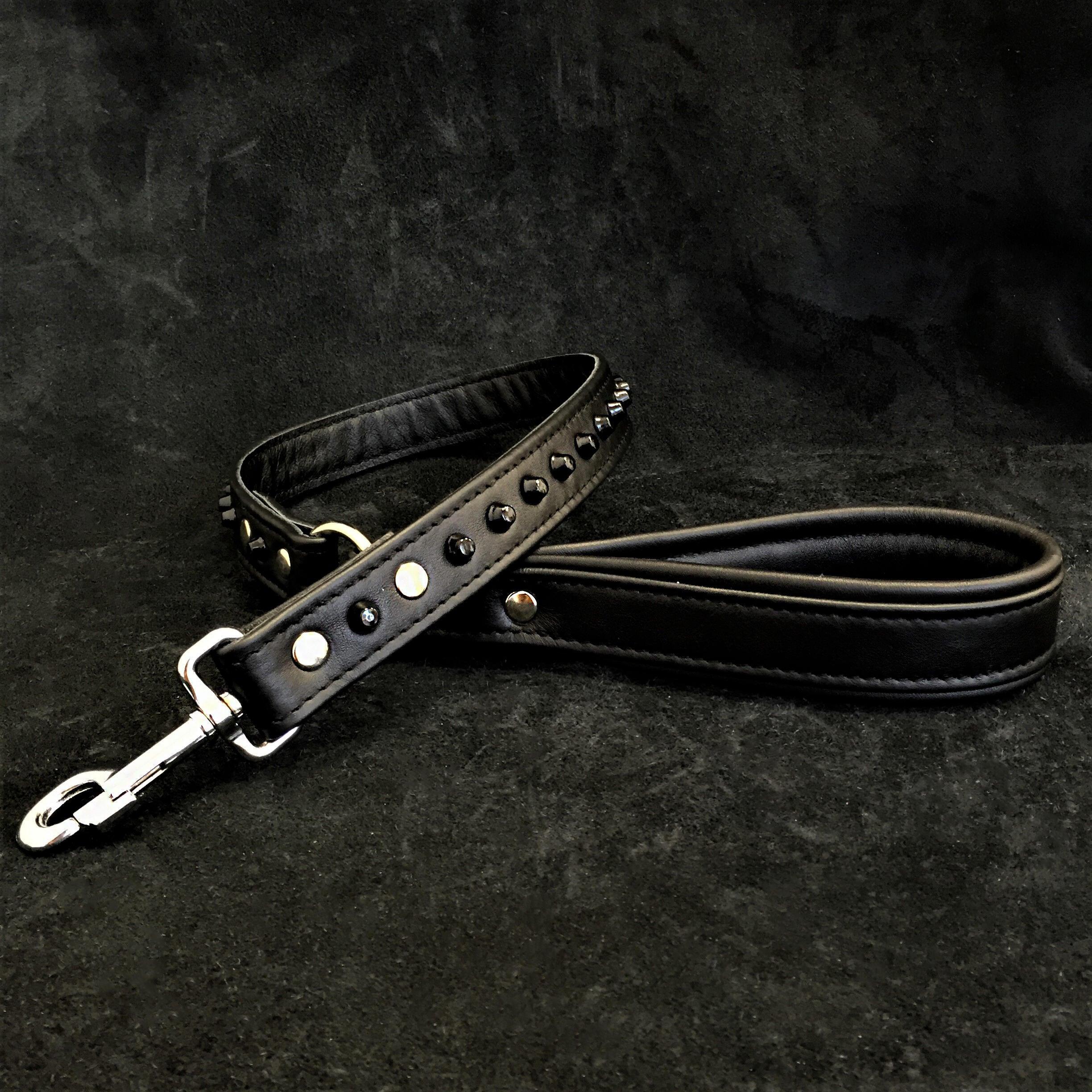 Black studded leash Bestia Dog Gear