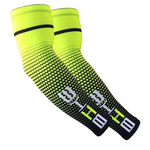 1Pair Cool Men Cycling Running UV Sun Protection Arm Cover Protective Arm Sleeve Bike Sport Arm Warmers Arm Sleeves Hand Sleeves For Biking Cycling Golf Outdoor Sports Outdoor Arm Sleeves Arm Cover For Men Stevvex