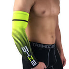 1Pair Cool Men Cycling Running UV Sun Protection Arm Cover Protective Arm Sleeve Bike Sport Arm Warmers Arm Sleeves Hand Sleeves For Biking Cycling Golf Outdoor Sports Outdoor Arm Sleeves Arm Cover For Men Stevvex