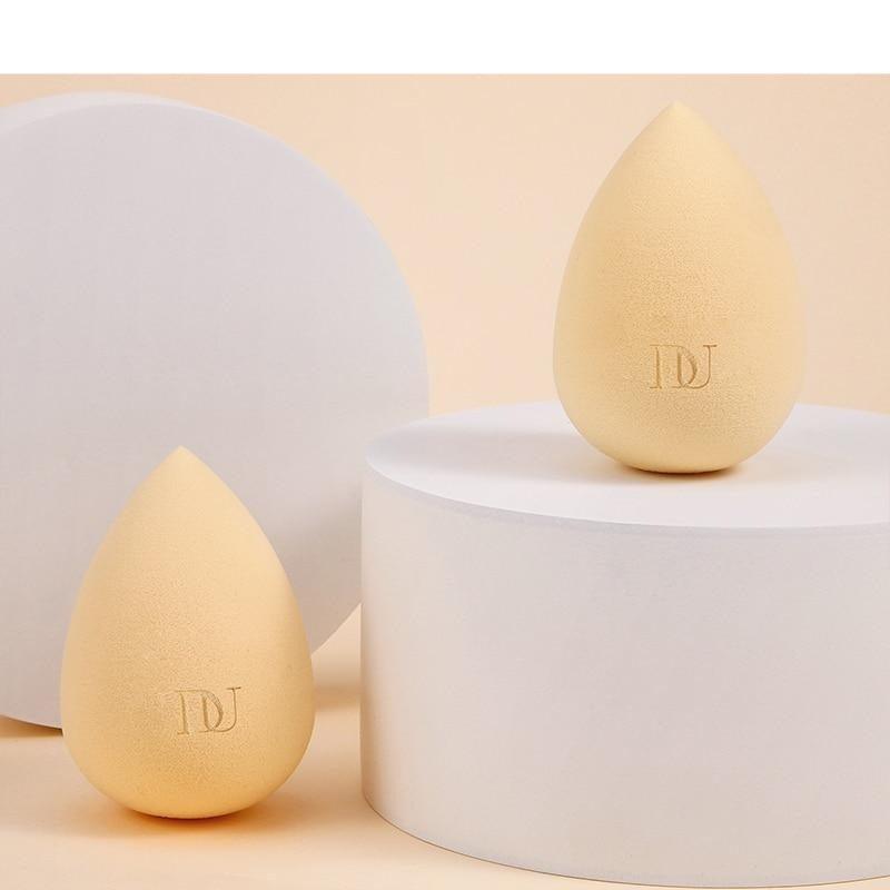 1PC Cosmetic Makeup Sponge Blending Smooth Sponge Water Drop Shape Makeup Tools Multicolored Makeup Sponge For Womens Stevvex