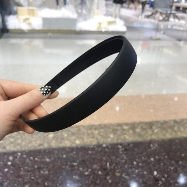1PC Plastic Fashion Frosted Wide Headband Hair Band Headwear Bezel Hair Accessories For Woman Satin Covered Resin Hairbands Gorgeous Hair Accessories For Women Stevvex