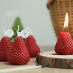1PC/4PCS Strawberry Decorative Aromatic Candles Strawberry Shaped Scented Candle Mini Soy Wax Candle Small Scented Candle Wax Decorative Candle for Bedroom Bathroom Decoration Parties Soy Wax Scented Candle For Birthday Wedding Candle
