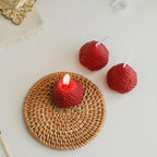 1PC/4PCS Strawberry Decorative Aromatic Candles Strawberry Shaped Scented Candle Mini Soy Wax Candle Small Scented Candle Wax Decorative Candle for Bedroom Bathroom Decoration Parties Soy Wax Scented Candle For Birthday Wedding Candle