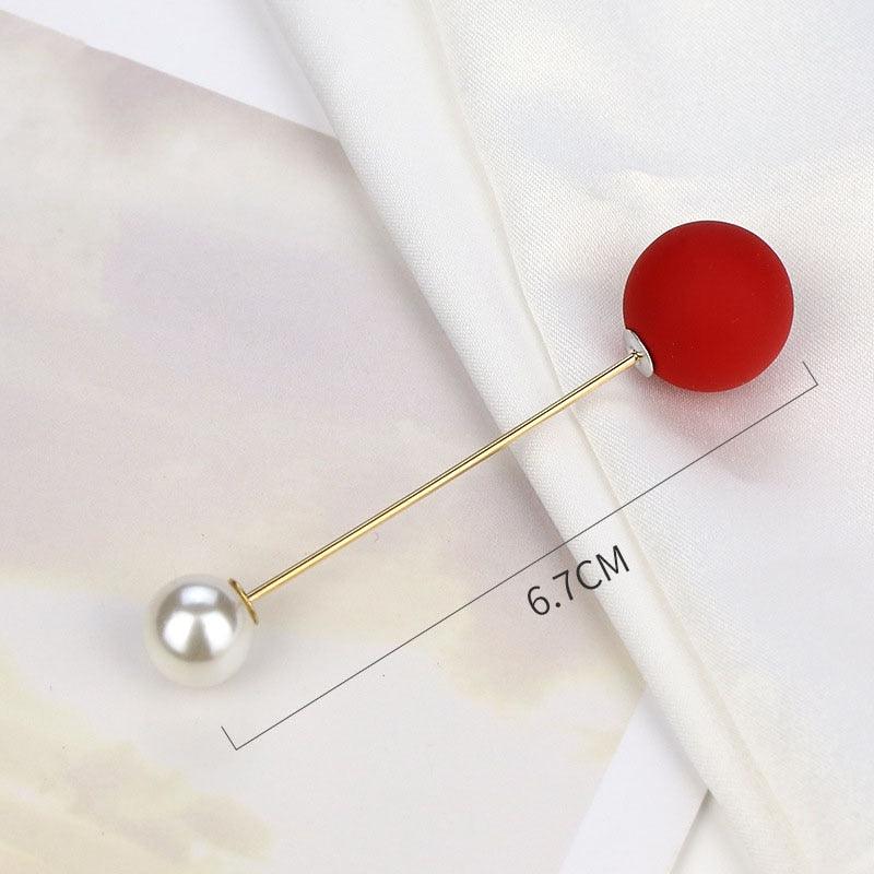 1pcs Fashion Pearl Fixed Strap Charm Safety Pin Sweater Cardigan Clip Brooches Rhinestone Metal Jewelry Sweater Shawl Clips Faux Crystal and Pearl Pins for Fixing on Sweaters Stevvex