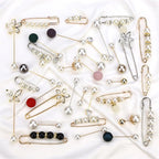 1pcs Fashion Pearl Fixed Strap Charm Safety Pin Sweater Cardigan Clip Brooches Rhinestone Metal Jewelry Sweater Shawl Clips Faux Crystal and Pearl Pins for Fixing on Sweaters Stevvex