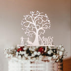 1Pcs Hollow Letter Love Just Married Mr & Mrs Cake Topper Mr and Mrs Cake Toppers Wooden Wedding Cake Topper Party Cake Decoration Mr And Mrs Cake Topper Bride and Groom Wooden Wedding Cake Topper For Wedding Party Supplies Stevvex
