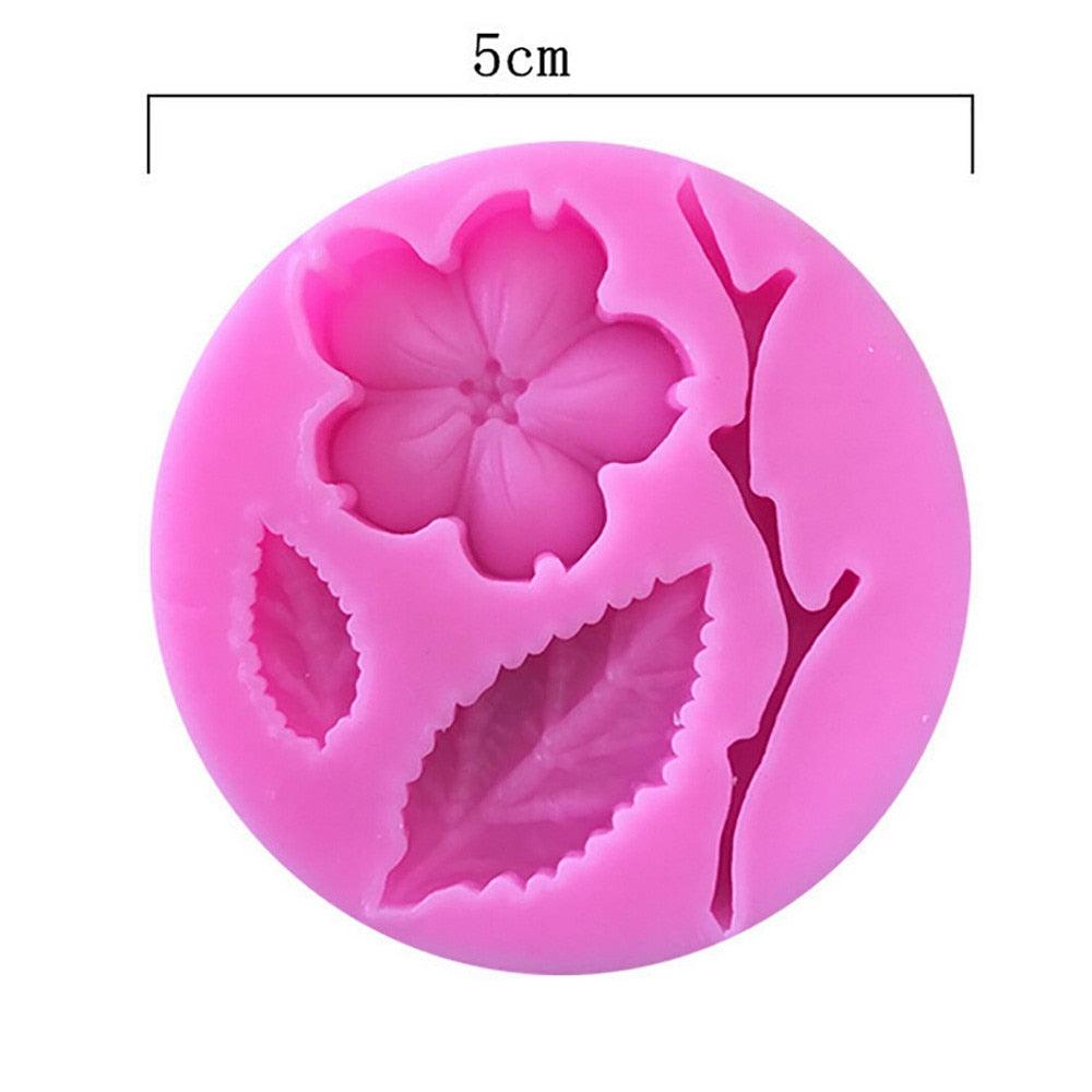 1pcs Silicone Flower Mold Peach Blossom Shape Mold Fondant Patisserie Candy Bar Mould Cake Mold Decoration Kitchen Baking Accessories Peach Blossom Shape Fondant Molds Silicone Baking Mold Stevvex