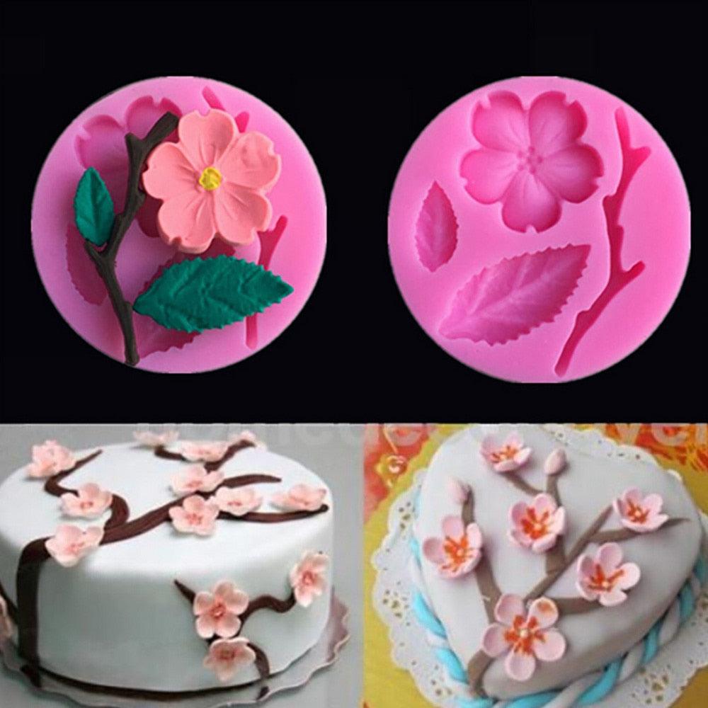 1pcs Silicone Flower Mold Peach Blossom Shape Mold Fondant Patisserie Candy Bar Mould Cake Mold Decoration Kitchen Baking Accessories Peach Blossom Shape Fondant Molds Silicone Baking Mold Stevvex