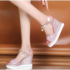 2021 New Women Summer Sandals Studded Detail Luxury Shine Design Casual Womens Shoes Stevvex