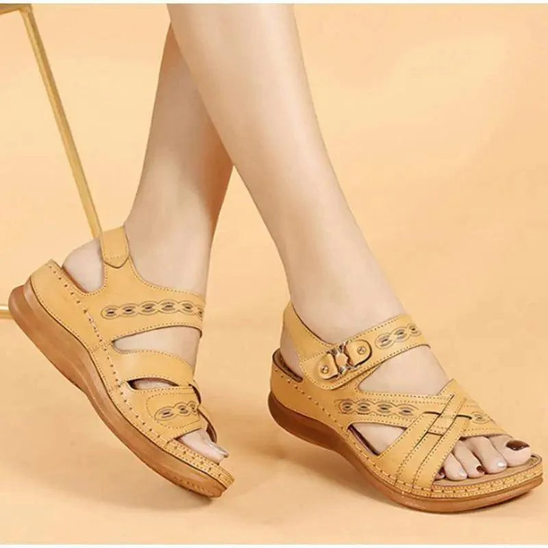 2021 Summer Classic Women's Sandals Elegant Buckle Strap Design Comfortable Women Shoes Stevvex