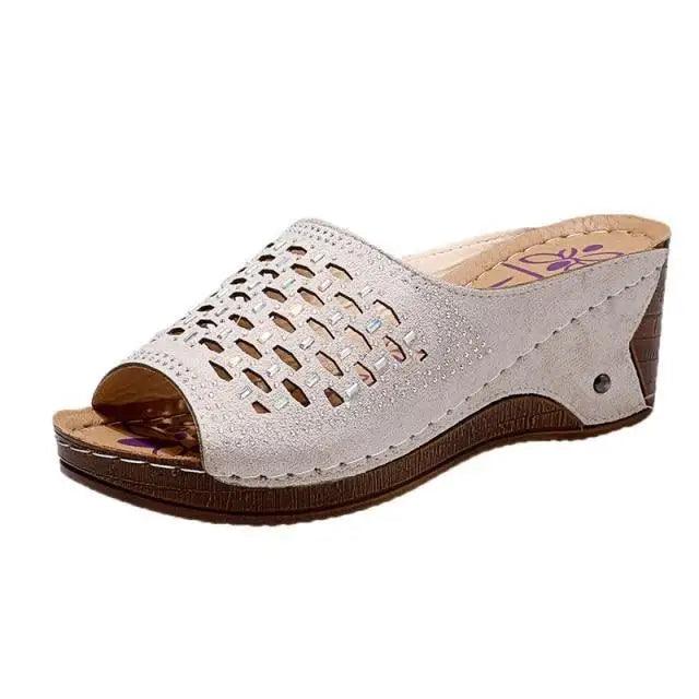 2021 Summer Classic Women's Sandals Elegant Buckle Strap Design Comfortable Women Shoes Stevvex