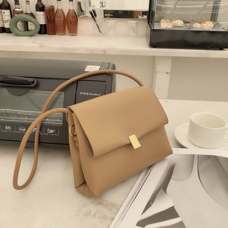 Soft leather retro shoulder bag, fashionable versatile crossbody bag with flaps, temperament underarm bag - SJB-DIAMOND ELITES