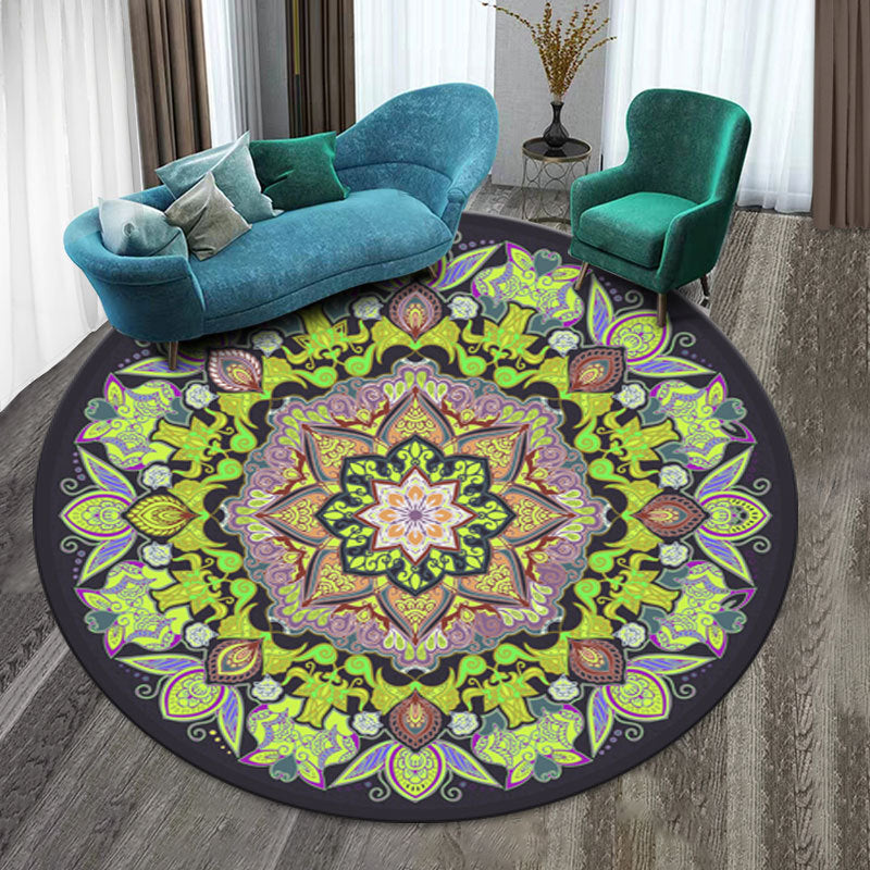 Mandala ethnic carpet Pi-Mart