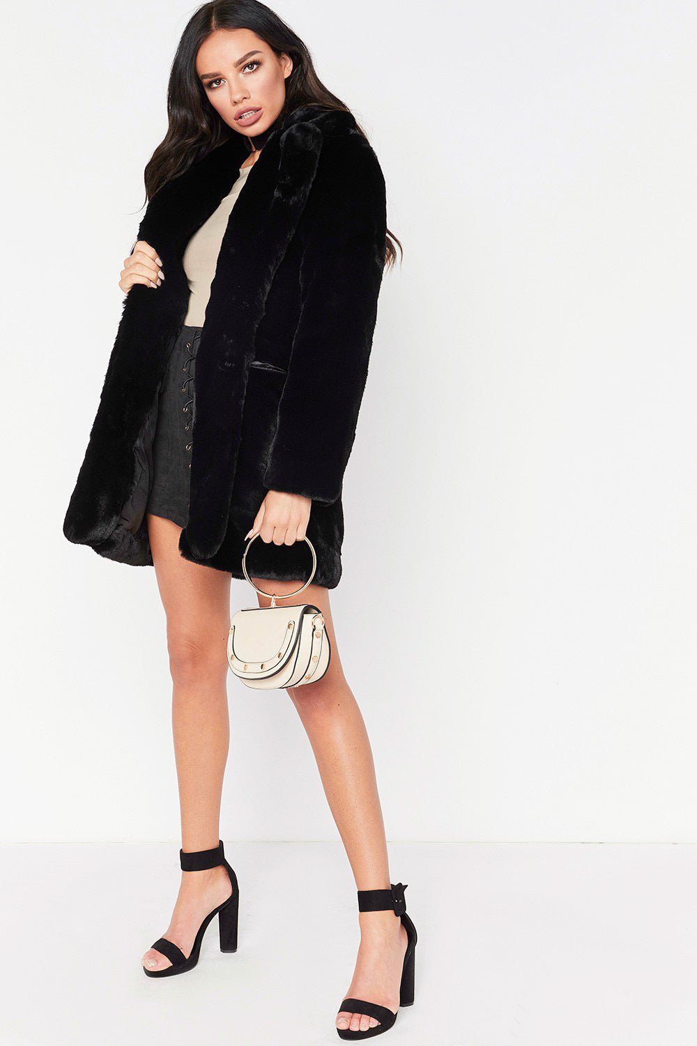 Women's Plus Size Faux Fur Coat - Long Sleeve Thick Winter Jacket in Black/Yellow/Rose Red (European & American Style)
