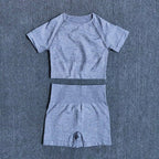 FlexFit Seamless Women’s Yoga Set: Comfort & Style - SJB-DIAMOND ELITES