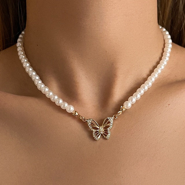 Rhinestone Butterfly Pendant Pearl Necklace Pi-Mart