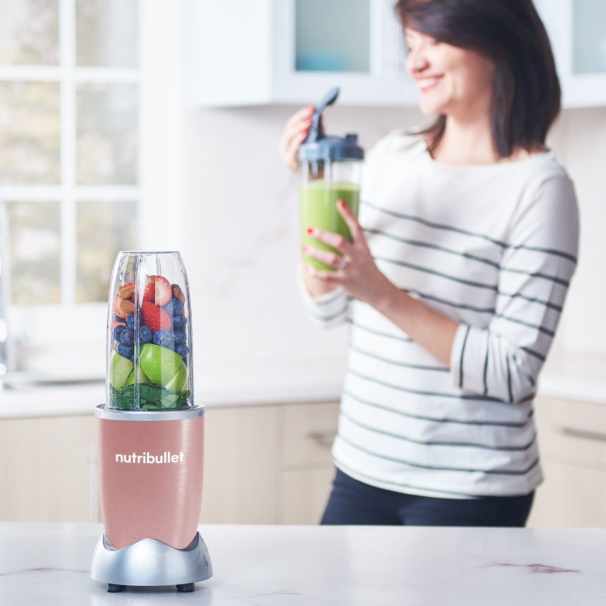 NutriBullet Pro 32 oz 900 Watts Personal Blender-Rose Gold
