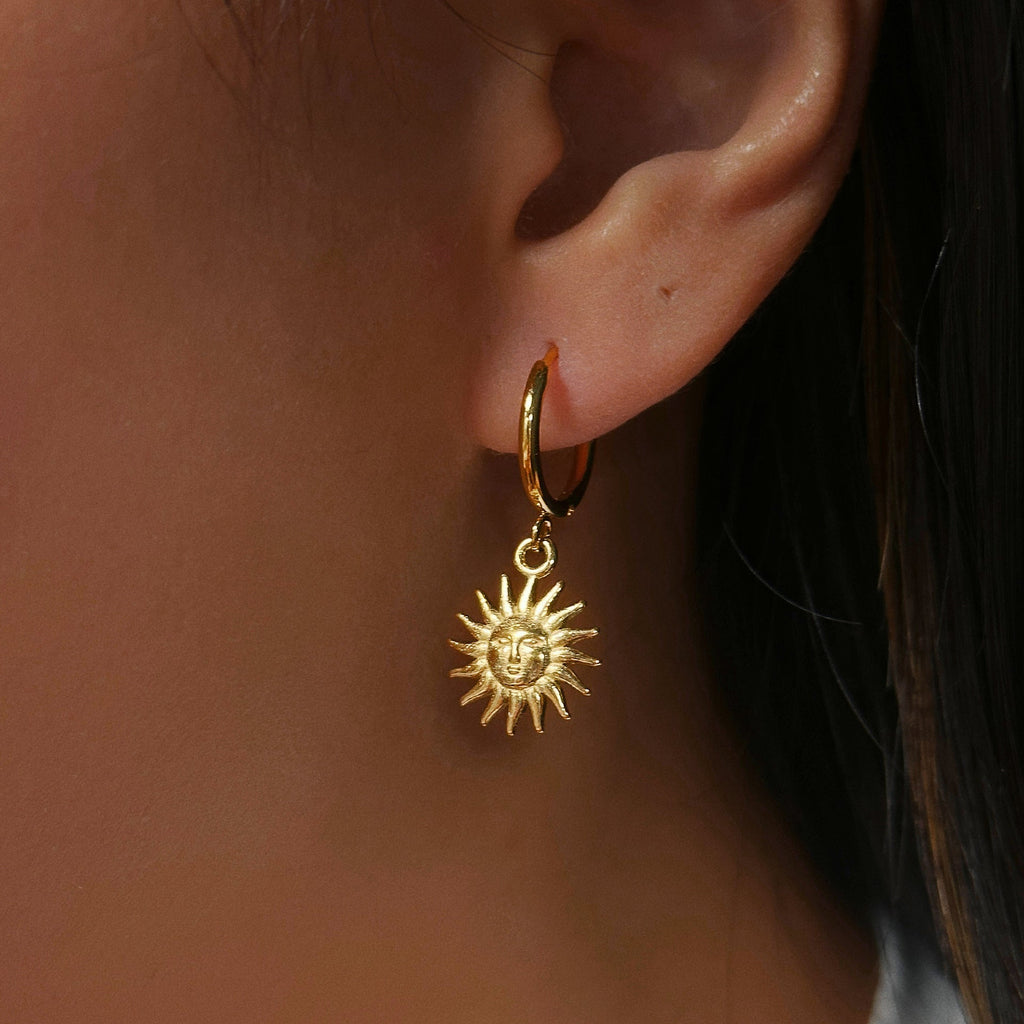 18K Gold Earrings Temperament Light Luxury Sun Element Trend Pendant Earrings Titanium Steel Plated Pi-Mart