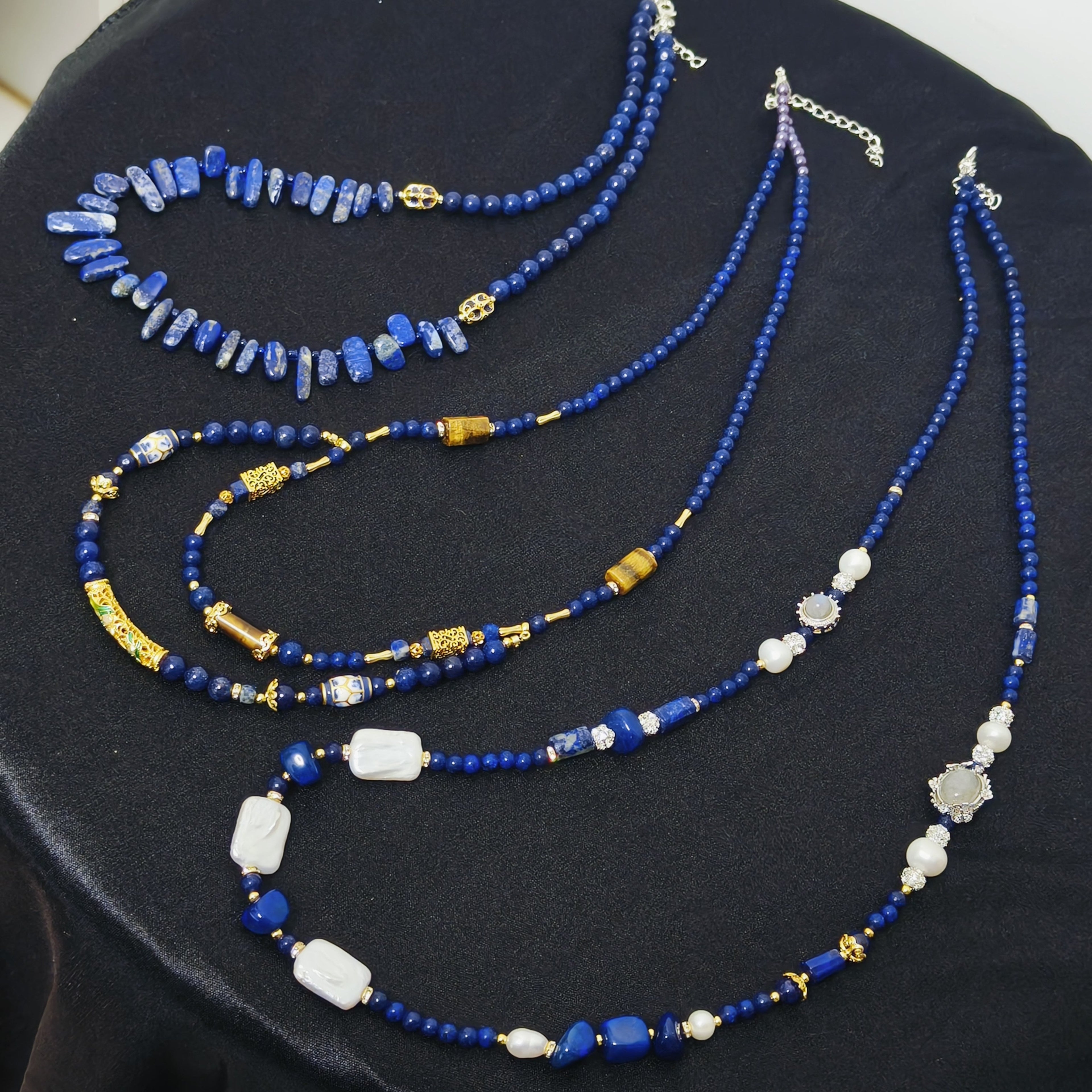 Handmade Premium Crystal Necklace |  Artisan Woven Jewelry with Alloy Accents  | Elegant Sparkling Statement Necklace for Women (MAC344)