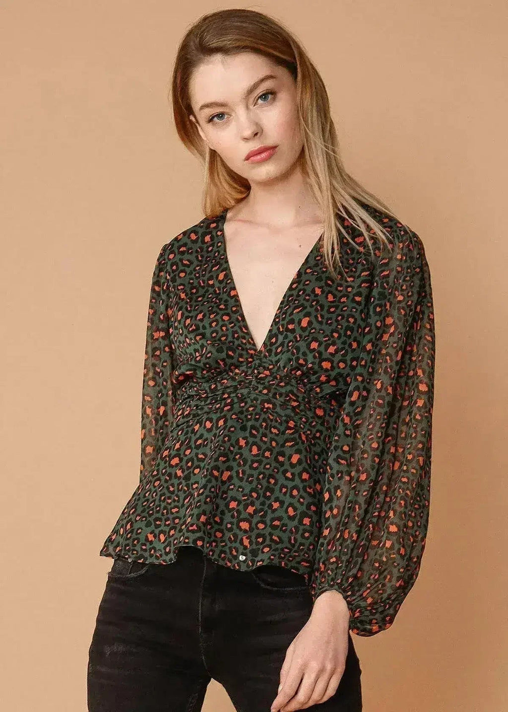 V-neck Puff Sleeve Blouse in Leopard Hunt | Femstylo - SJB-DIAMOND ELITES