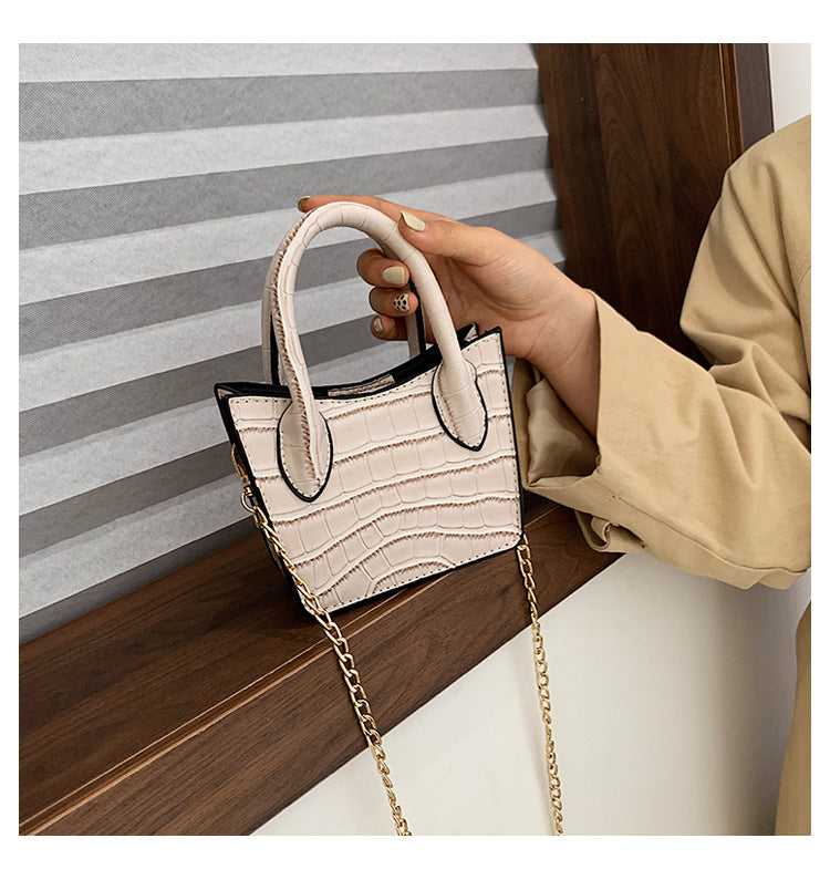 small handbag Pi-Mart