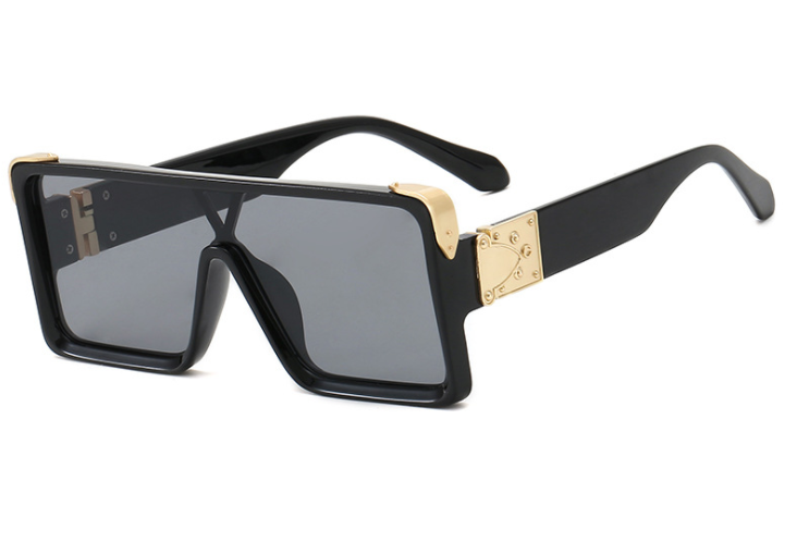 New Design New Stylish New Classic New Black & White Square Shape Sunglasses For Women New Fashionable Branded & Oversized Sun Glasses For Men New Luxury Shades Sunglasses For Men & Women Stevvex