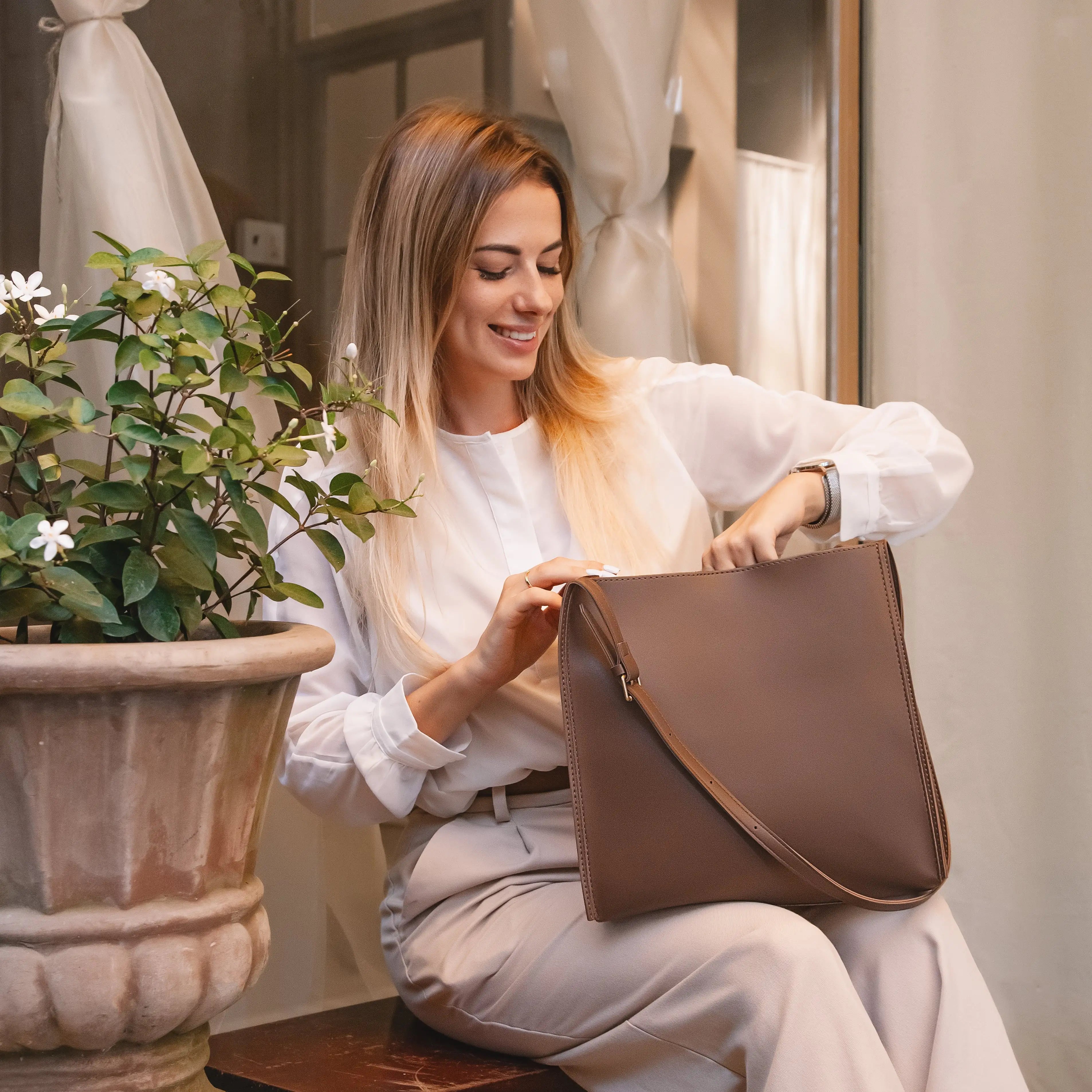 Olives Vegan Leather Tote Pi-Mart