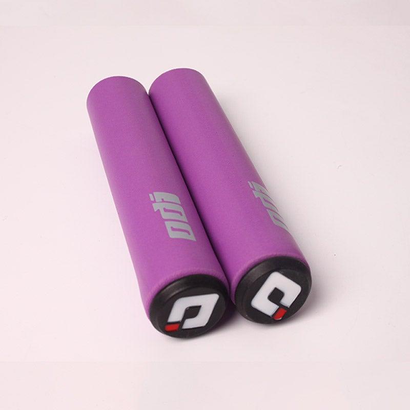 2PCS Bicycle Grips Handlebar Grips Soft Mountain Bike Silicone Handle Bar Grip Bicycle Comfortable Non-Slip Bicycle Handle Grips Handle Bar End Grips Mountain Bike Grips Stevvex