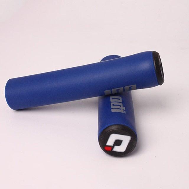 2PCS Bicycle Grips Handlebar Grips Soft Mountain Bike Silicone Handle Bar Grip Bicycle Comfortable Non-Slip Bicycle Handle Grips Handle Bar End Grips Mountain Bike Grips Stevvex