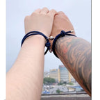 2PCS/Set Alloy Couple Magnetic Attraction Ball Creative Bracelet Stainless Steel Friendship Rope Mutual Attraction Bracelets Vows Of Eternal Love Jewelry Gifts For Boyfriend Girlfriend Best Friend Stevvex