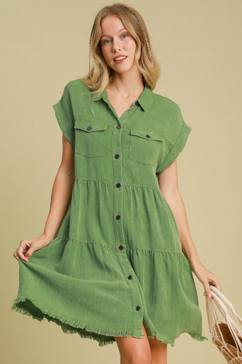 Green Full Size Button-Down Shirt Dress Plus Size Casual & Simple Lightweight Dress Stevvex