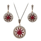 Bridal suit 2021 new style genuine Luo Yang set jewelry, hollowed out with resin, diamond necklace, earring two sets Pi-Mart