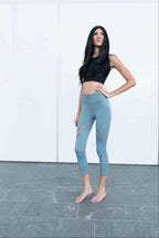 Active Vented Mesh Design Capri Fitness Leggings - SJB-DIAMOND ELITES