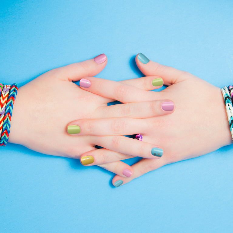 KISS imPRESS MINI Press-on Manicure, Besties, Short EasyOptionXY LLC