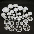 33pcs Fondant Cutter Cake Tools Cookie Mold Biscuit Mould Craft 3D Bakeware Sets New Baking Mold Pastry Fondant Cake Decorating Sugarcraft Cookie Cutter Tools Mold Durable Cake Mould For Cookies Stevvex