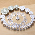 33pcs Fondant Cutter Cake Tools Cookie Mold Biscuit Mould Craft 3D Bakeware Sets New Baking Mold Pastry Fondant Cake Decorating Sugarcraft Cookie Cutter Tools Mold Durable Cake Mould For Cookies Stevvex