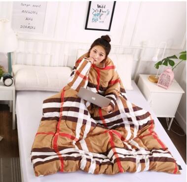 Winter Lazy Quilt with Sleeves Pi-Mart