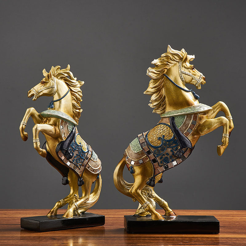 Horse to success decorative ornaments Lootquake LLC