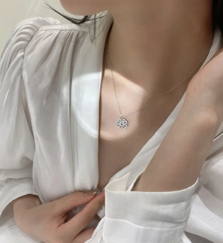 Retro Magnetic Folding Heart Shaped Four Leaf Clover Pendant Necklace Women Love Clavicle Chain Gifts Openable Choker Jewelry Pi-Mart