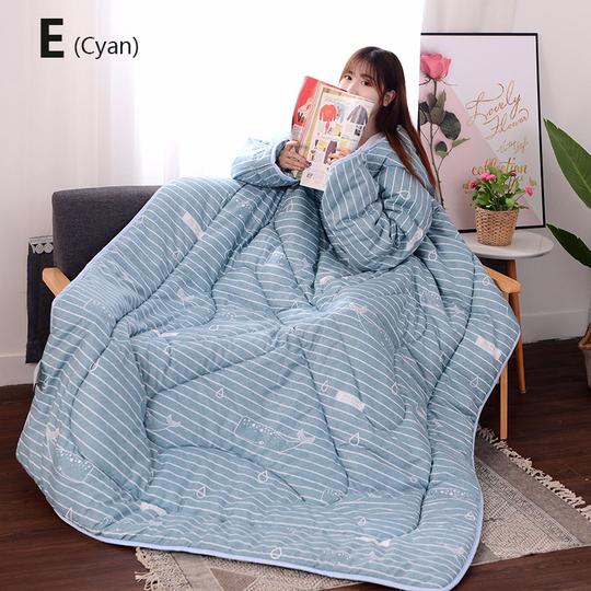 Winter Lazy Quilt with Sleeves Pi-Mart