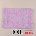 All-Season Dirt-Resistant Rectangular Pet Blanket - Comfortable Dog Paw Heart Print Pet Bed, 1pc Lootquake LLC