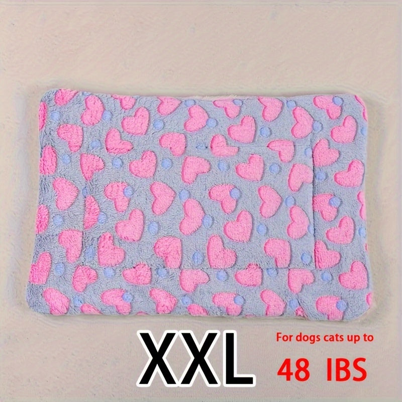 All-Season Dirt-Resistant Rectangular Pet Blanket - Comfortable Dog Paw Heart Print Pet Bed, 1pc Lootquake LLC