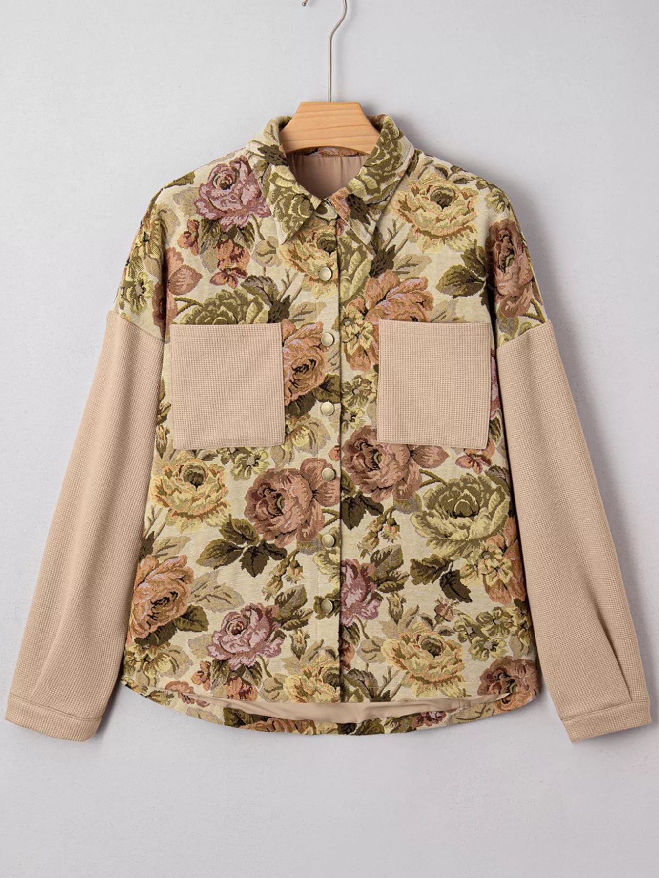 FloraKnit Buttoned Jacket: Cozy Style with Pockets