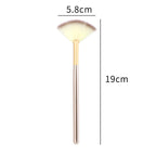 Single Fan-shaped Brightening Makeup Brush Pi-Mart