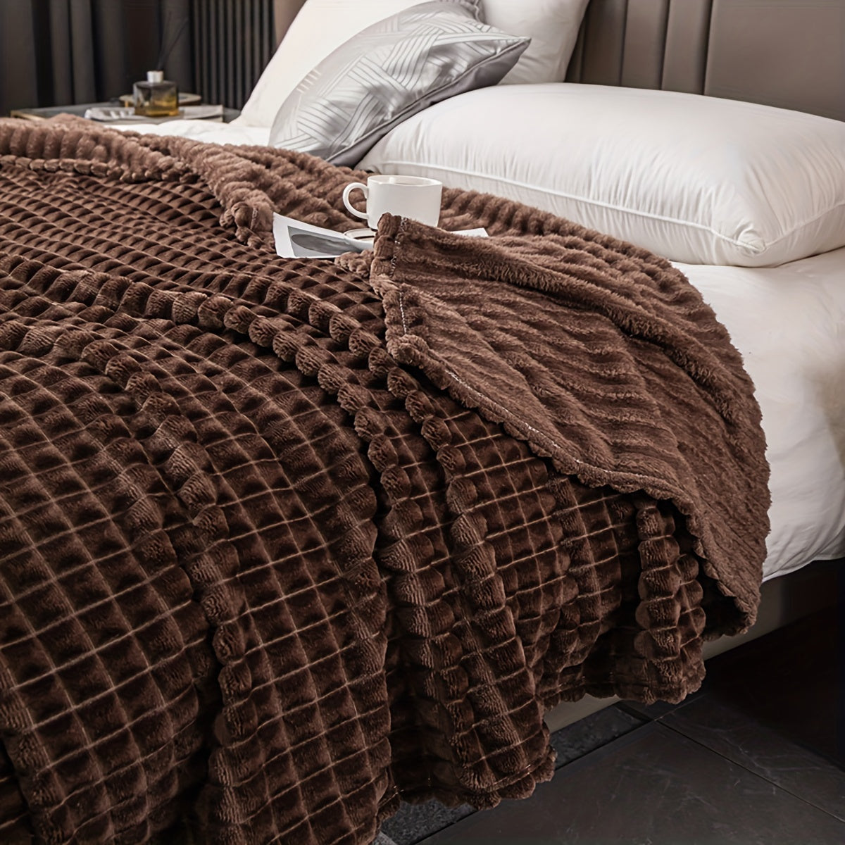 1pc Blanket Flannel/thick Blanket/grey/khaki/royal Blue/white/dark Gray/burgundy/beige/dark Brown/Silvery Gray/taro Purple/green/bedroom/guest Room/living Room/student Dormitory /car/sofa/travel Cute Multifunctional Blanket Lootquake LLC