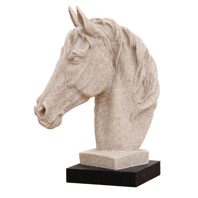 Entrance resin horse head decoration Lootquake LLC
