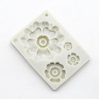3D Flower Shape Silicone Mold Chocolate Sugar Cookies Chocolate Mould Cake Lace Decoration Clay Mold Kitchen Baking Tool Fondant Molds Mini Flower Mold Non-stick Silicone Molds For Cake Decorating Stevvex