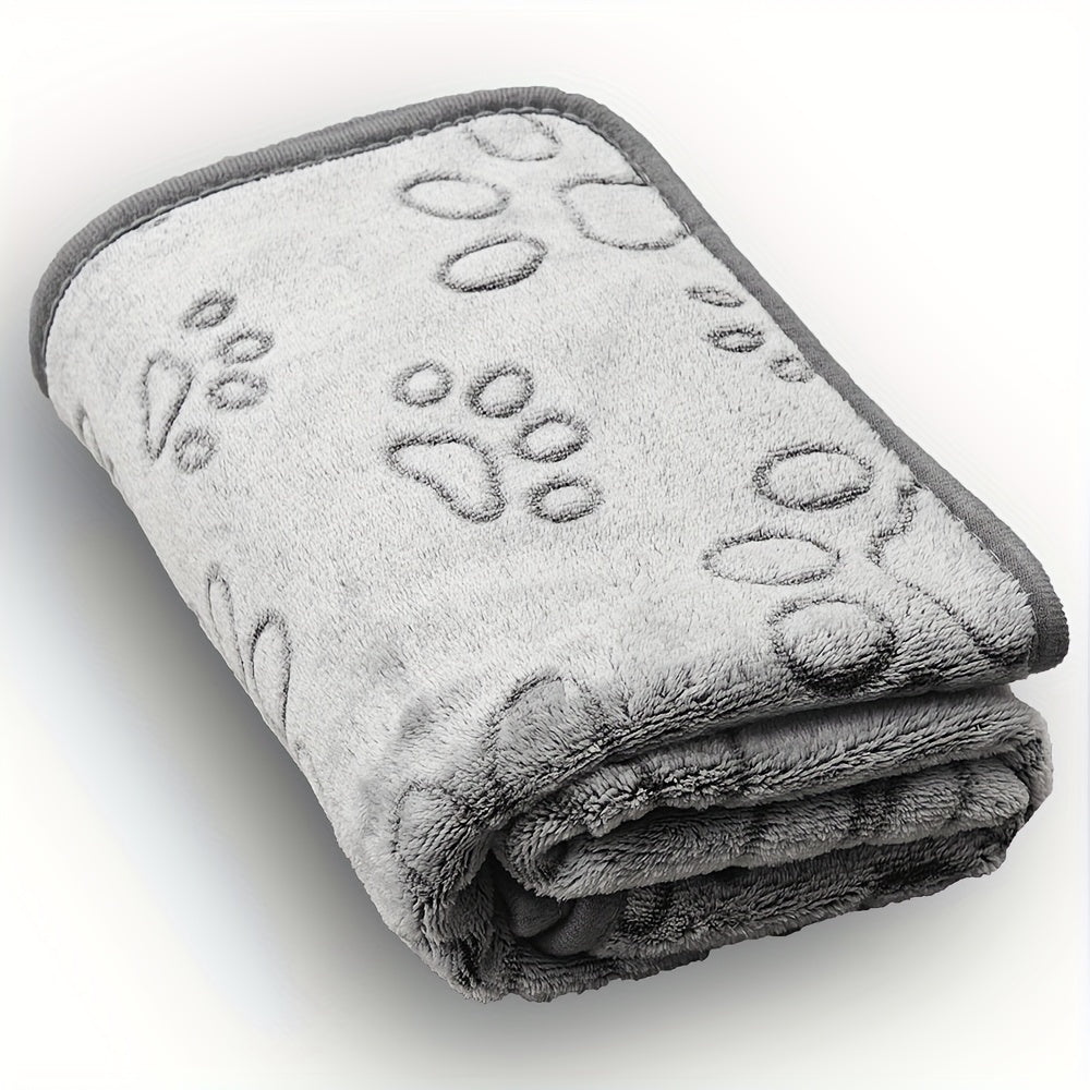1pc Comfy Puppy Blanket with Cute Paw Prints - Soft, Warm Fleece for Dogs and Cats - Ideal for Nap Time and Travel