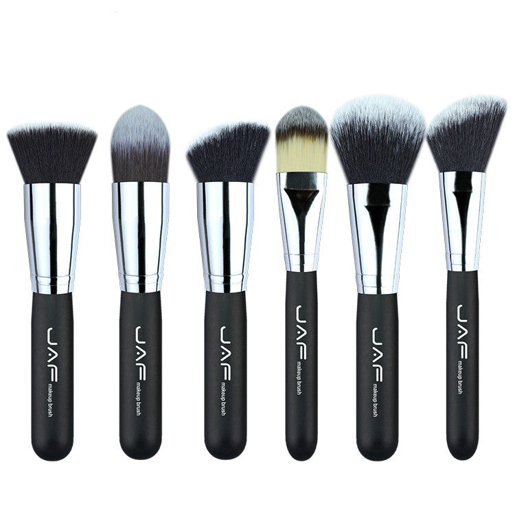 24 makeup brushes Pi-Mart